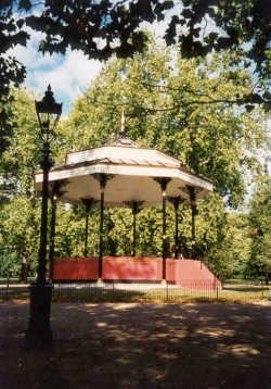 Hyde Park bandstand, 1999